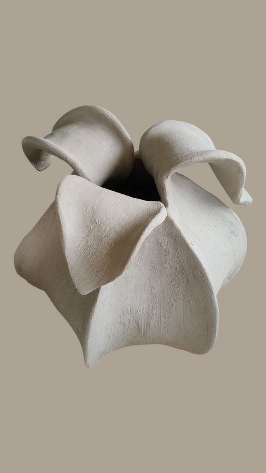 Ceramic Vase " Leaf"