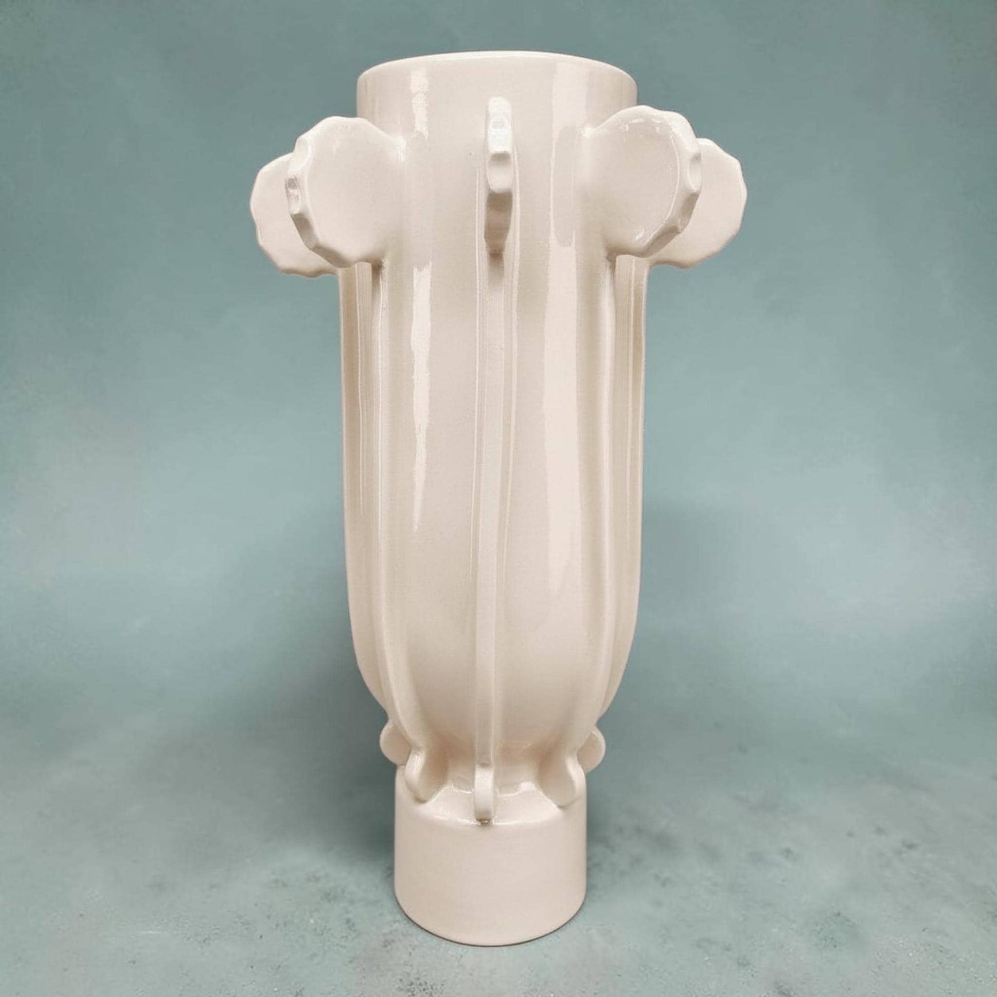 Nora — Vase, handmade ceramic
